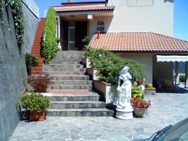 Affittacamere Le Meridiane Maissana Exterior foto